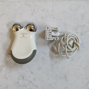 NuFace Mini Toning Facial Device